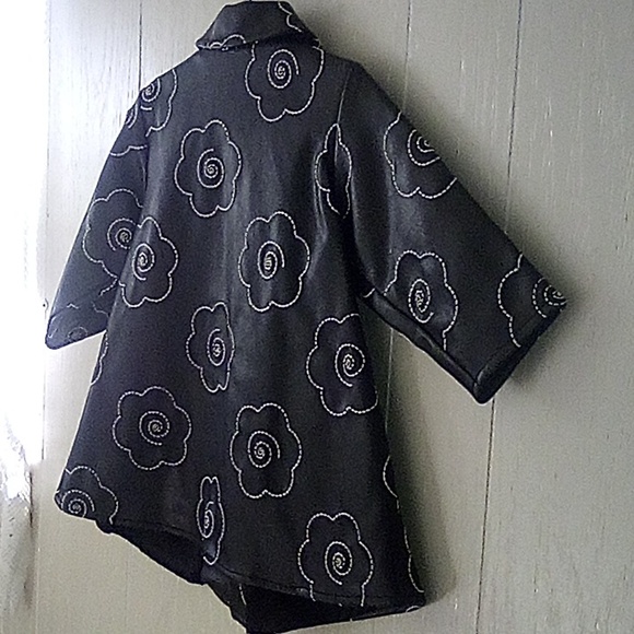 Girls' 12mos. faux leather flower embroidered jacket - Picture 4 of 4